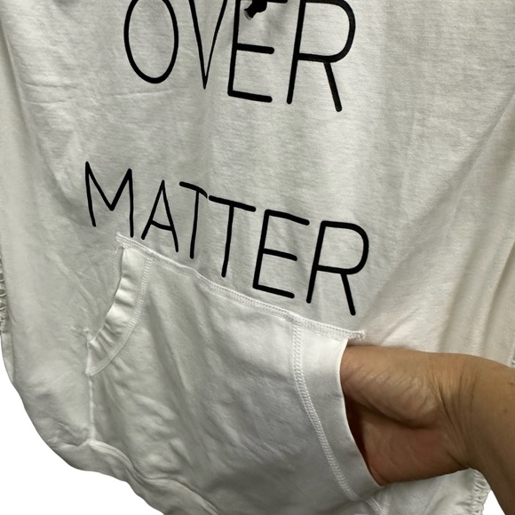 Soho Sport White Sleeveless Pullover Kangaroo Pocket Mesh Back Hooded Top Large - Picture 8 of 14